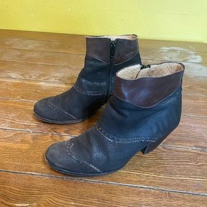 Giraudon New York  Ankle Booties EUR 38 Womens US 7.5 Brown Black Leather